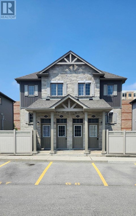 25 - 3200 SINGLETON AVENUE 1 Apartment for Rent