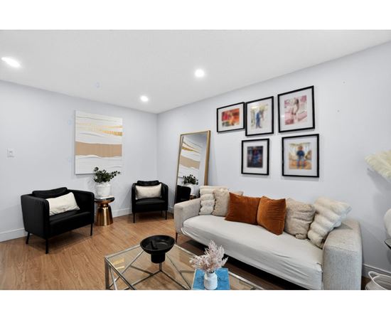 188 Rue des Hautes-Rives 3 Beds House for Rent - Photo gallery 5