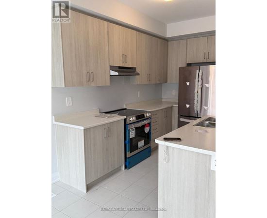 18 WALTERS STREET 3 Beds Home, Townhouse for Rent - Photo gallery 4