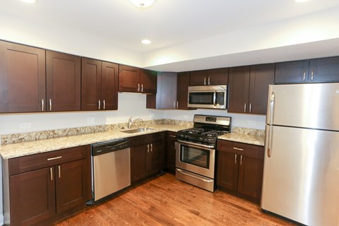 1218 W. Diversey Pkwy. 1 Apartment for Rent