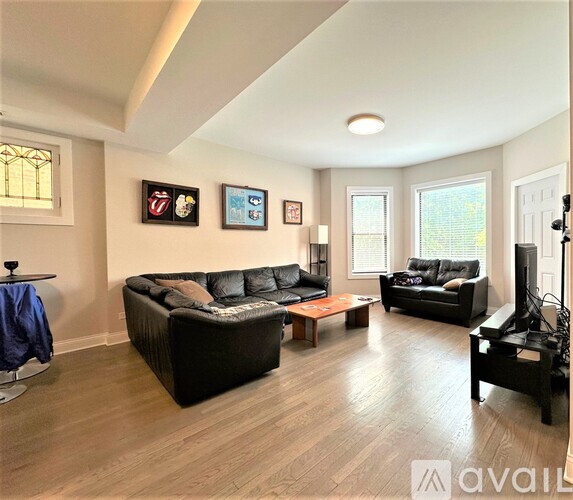 4435 N Paulina St 3 Beds Apartment for Rent - Photo gallery 5