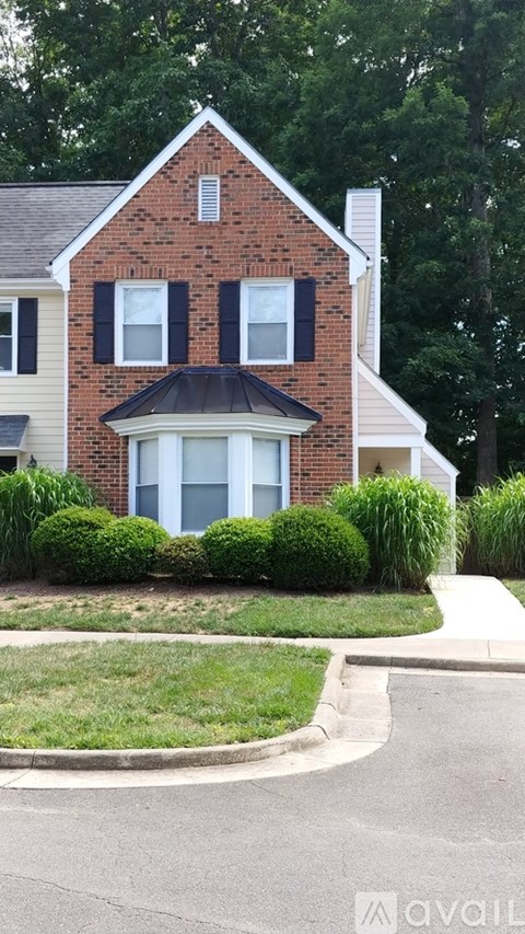 11 Forest Glen Dr 2 Beds Apartment for Rent