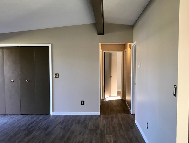 9455 9465 SW Commercial St 2 Beds Apartment for Rent - Photo gallery 5
