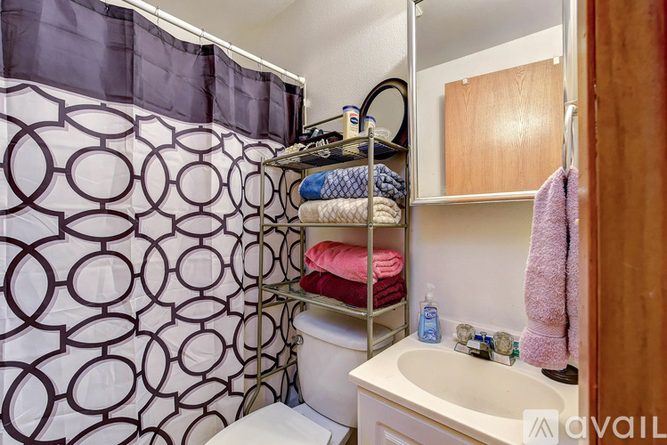 2130 Walnut St 1 Single Family Home for Rent - Photo gallery 5