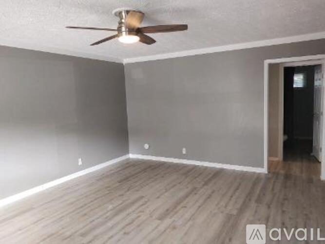 140 Maple Drive 3 Beds Single Family Home for Rent - Photo gallery 5