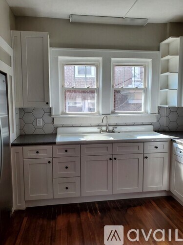 1722 Chapman Ave SW 3 Beds Apartment for Rent