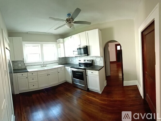 1722 Chapman Ave SW 3 Beds Single Family Home for Rent - Photo gallery 5