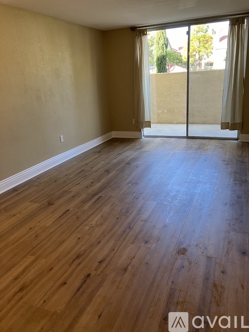 3935 Nobel Drive 1 Condo for Rent - Photo gallery 3