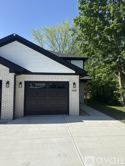 8269 Main St 2 Beds Single Family Home for Rent - Photo gallery 1