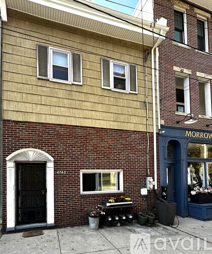 4743 Butler St 1 Apartment for Rent - Photo gallery 1