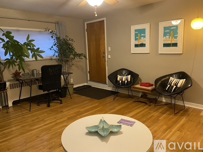 4743 Butler St 1 Apartment for Rent - Photo gallery 2