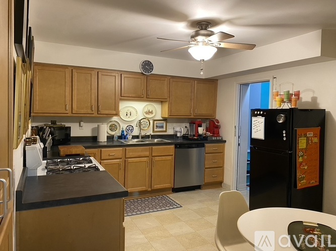 4743 Butler St 1 Apartment for Rent - Photo gallery 5