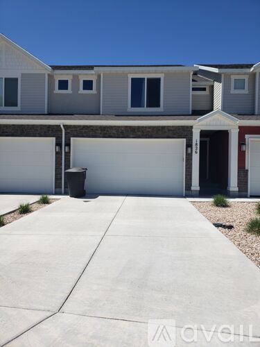 1826 South 460 West 3 Beds Townhouse for Rent - Photo gallery 2