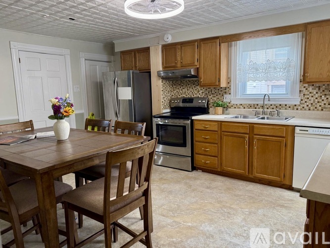 43 Jefferson St 2 Beds Apartment for Rent - Photo gallery 4