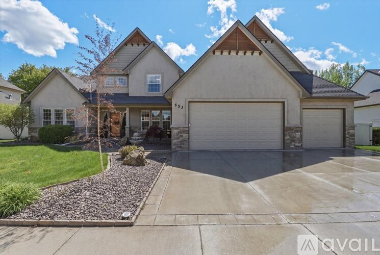 553 E Forest Ridge Dr 5 Beds Single Family Home for Rent - Photo gallery 1
