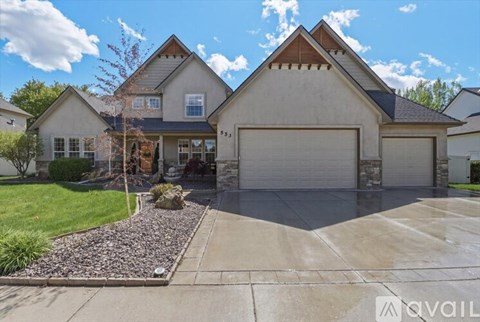 553 E Forest Ridge Dr 5 Beds Apartment for Rent
