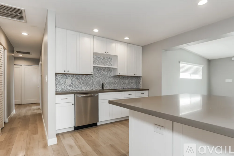 7024 E Culver St 3 Beds Single Family Home for Rent - Photo gallery 5