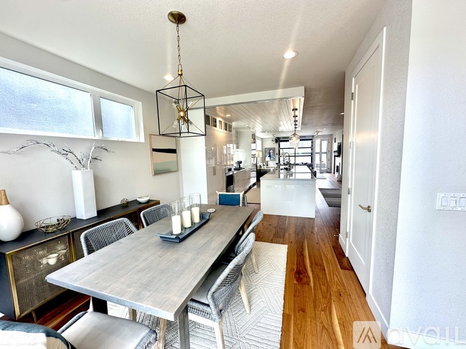 41 Harrison Street 3 Beds Single Family Home for Rent - Photo gallery 2