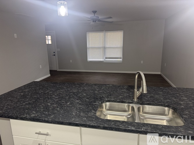 628 KY-716 2 Beds Apartment for Rent - Photo gallery 3