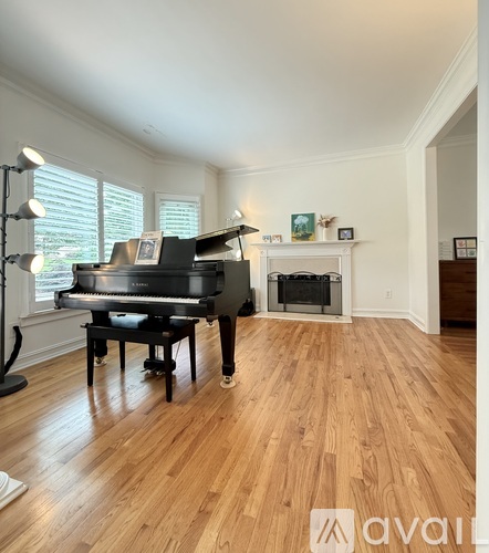 3725 Upland Drive 4 Beds Single Family Home for Rent - Photo gallery 4