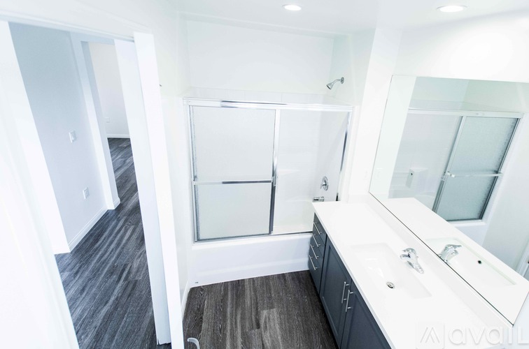 20200 Sherman Way 1 Apartment for Rent - Photo gallery 3