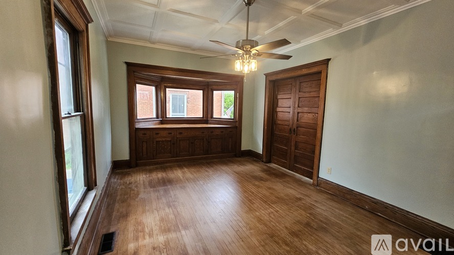 270 W 5th St 1 Apartment for Rent - Photo gallery 3