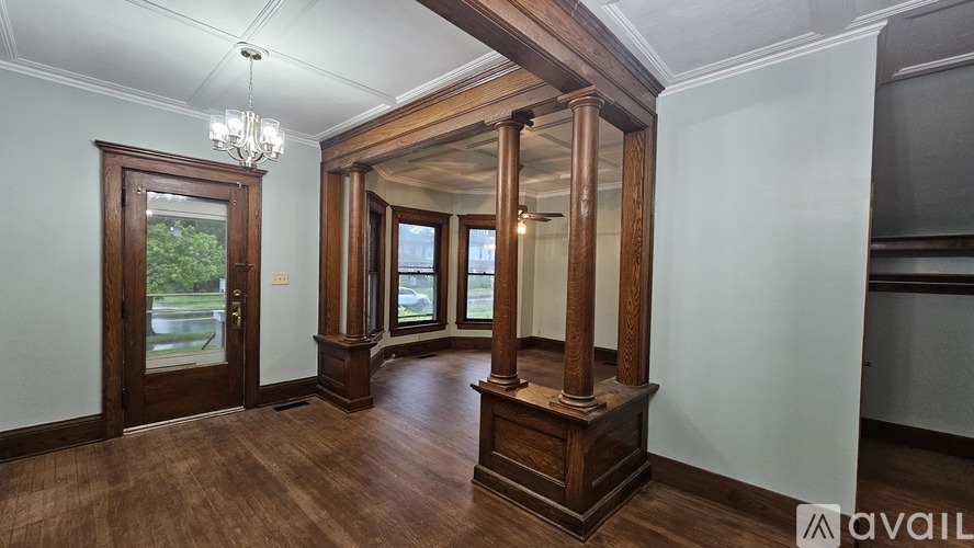 270 W 5th St 1 Apartment for Rent - Photo gallery 4