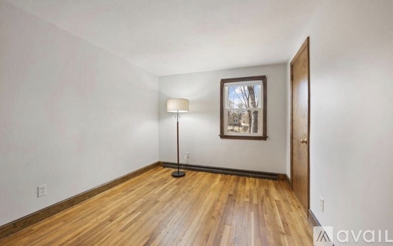 25 Brown Street 3 Beds Single Family Home for Rent - Photo gallery 2