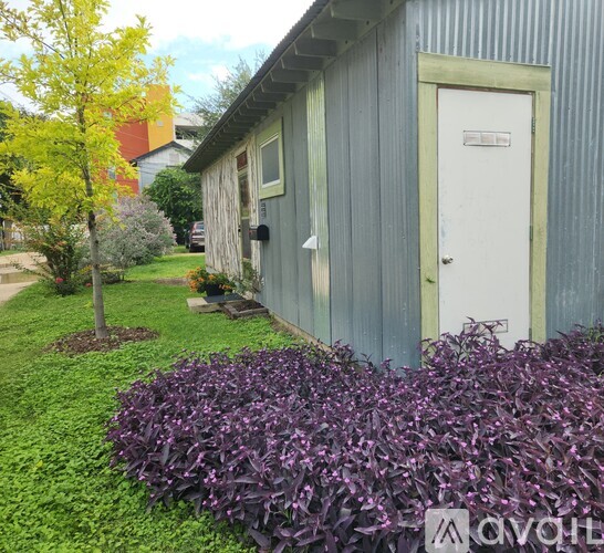 414 Clay 1 Single Family Home for Rent - Photo gallery 2