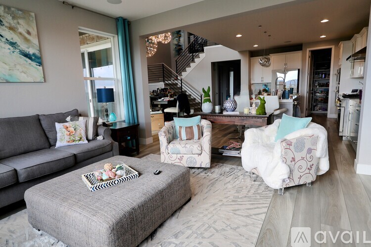 1512 Stablecross Dr 5 Beds Single Family Home for Rent - Photo gallery 3