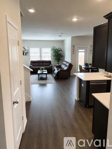 Sage St 4 Beds Apartment for Rent - Photo gallery 2