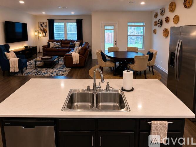Sage St 4 Beds Apartment for Rent - Photo gallery 4