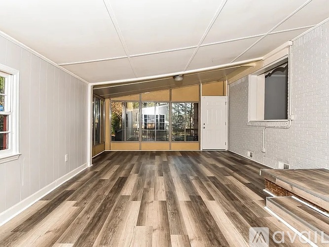 1741 Springfield Ave 3 Beds Single Family Home for Rent - Photo gallery 5