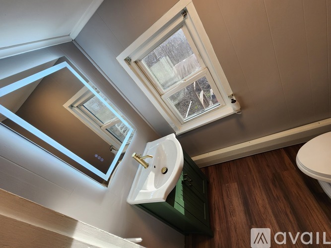 11 Central Ave 3 Beds Apartment for Rent - Photo gallery 4