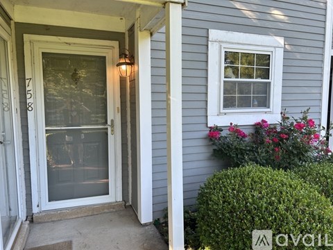 758 Bradford Terrace 2 Beds Apartment for Rent