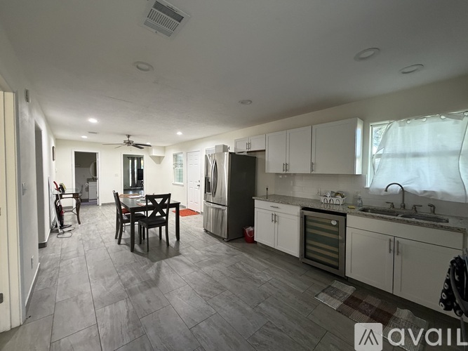 3338 Marks Rd 3 Beds Single Family Home for Rent - Photo gallery 2