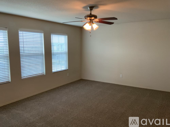 2821 Englefield Grn 3 Beds Single Family Home for Rent - Photo gallery 5