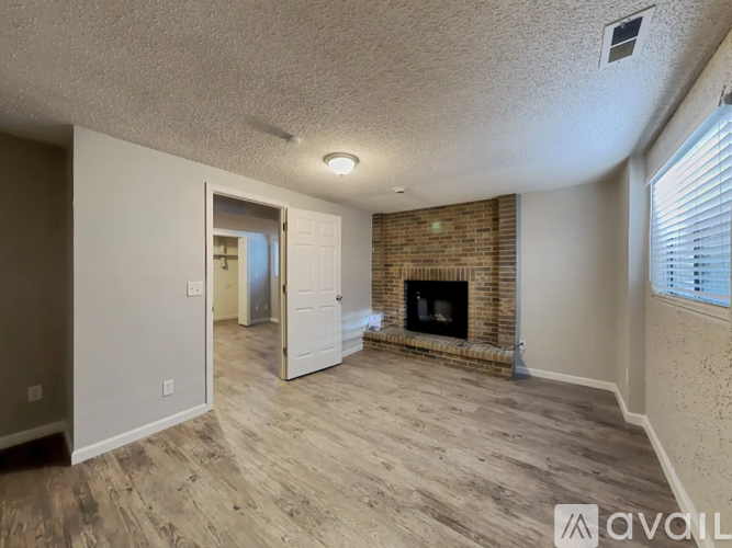 7521 Montarbor Dr 3 Beds Single Family Home for Rent - Photo gallery 3