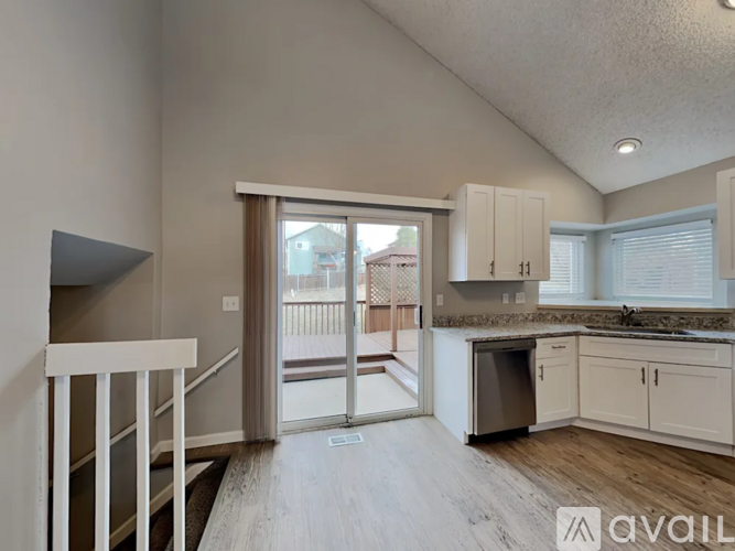 7521 Montarbor Dr 3 Beds Single Family Home for Rent - Photo gallery 5