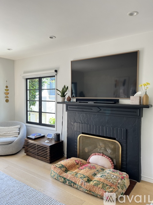 364 Coventry Road 3 Beds Single Family Home for Rent - Photo gallery 3