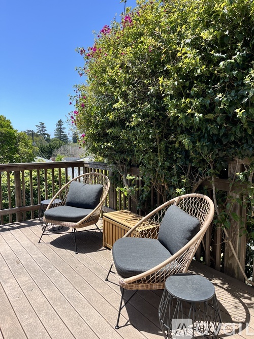 364 Coventry Road 3 Beds Single Family Home for Rent - Photo gallery 4