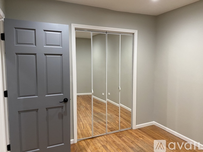 1814 West 17th Street 2 Beds Apartment for Rent - Photo gallery 1