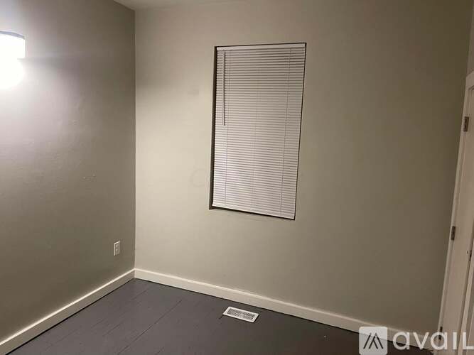 106 East Franklin Street 2 Beds Apartment for Rent - Photo gallery 5