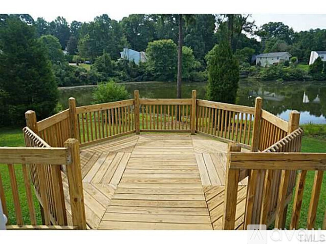 104 Wyatts Pond Lane 3 Beds Single Family Home for Rent - Photo gallery 3