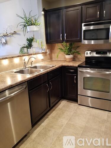 5493 Cross Creek Drive 3 Beds Townhouse for Rent - Photo gallery 3