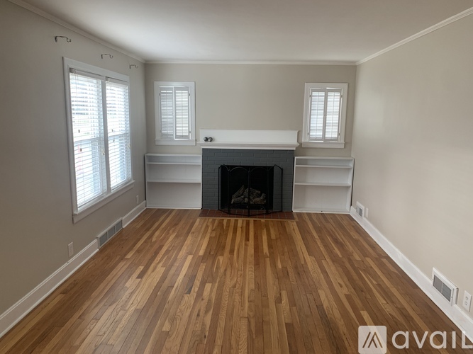 118 E Pearl St 3 Beds Single Family Home for Rent - Photo gallery 2