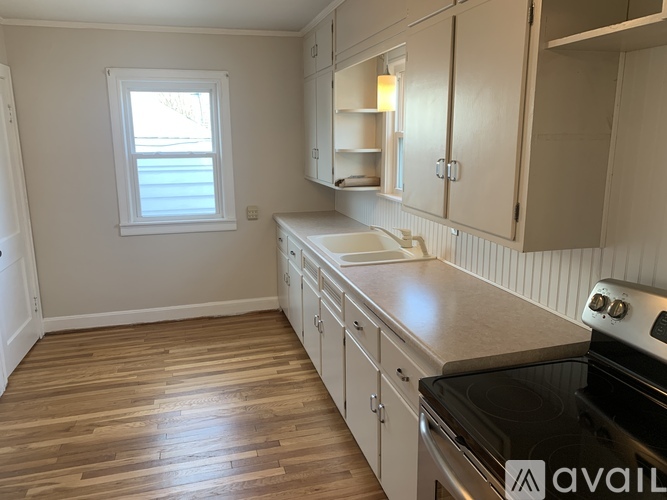 118 E Pearl St 3 Beds Single Family Home for Rent - Photo gallery 4