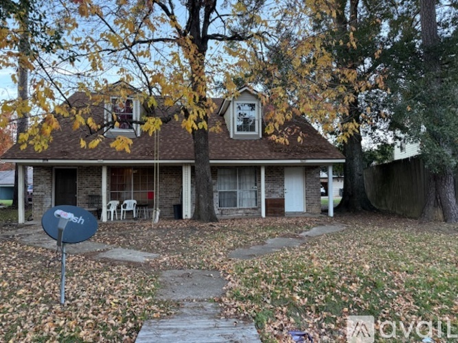 16025 Norwick Ave 3 Beds Single Family Home for Rent - Photo gallery 1