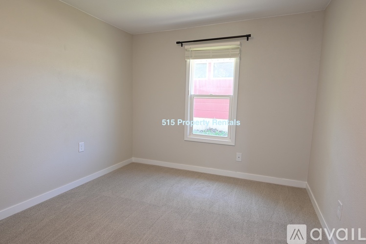 516 West Summit Street 3 Beds Single Family Home for Rent - Photo gallery 5