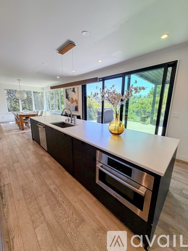 1105 Tahoe Drive 4 Beds Single Family Home for Rent - Photo gallery 4